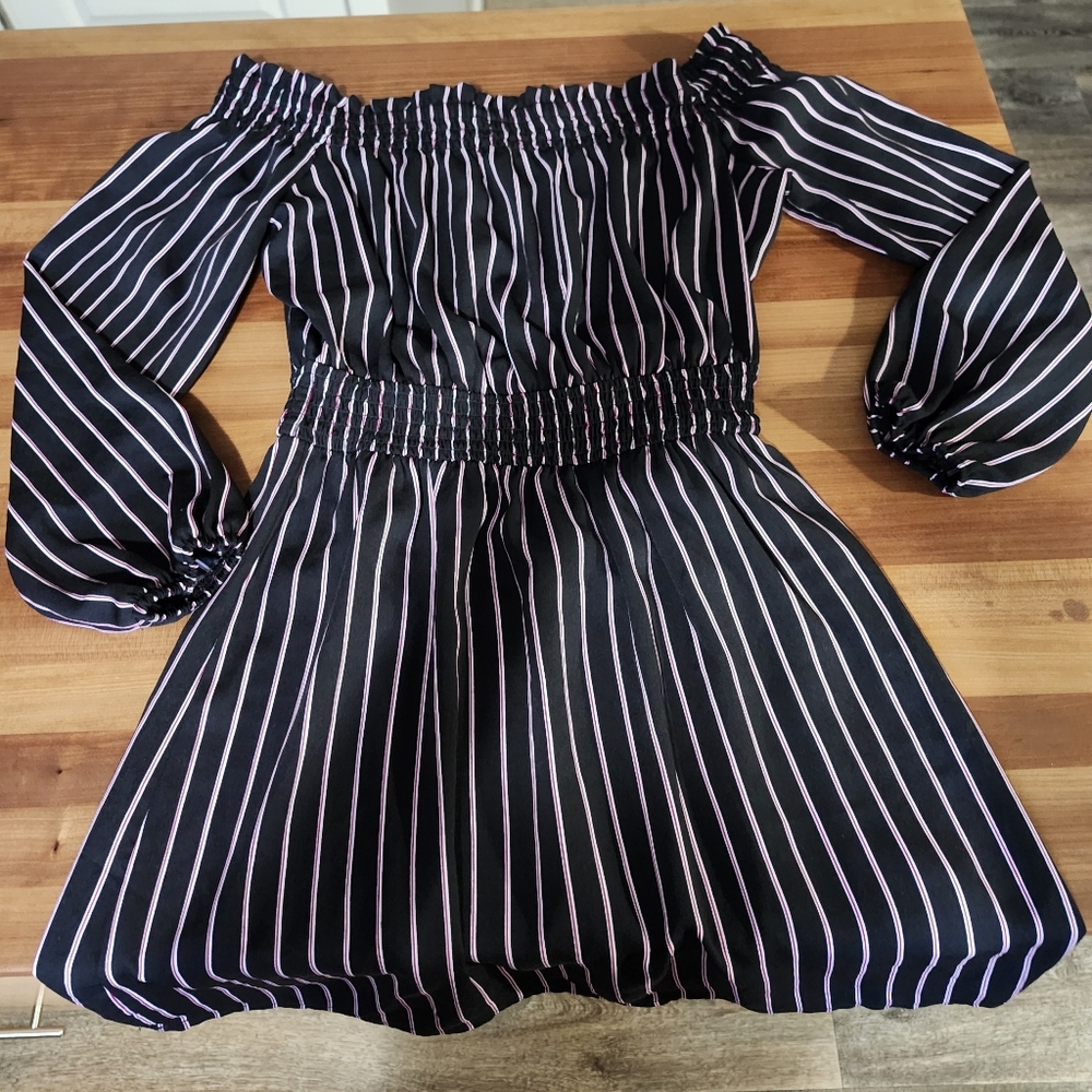 Nwt, Black, Pink & White Striped Off The Shoulder Mini Dress/top.
